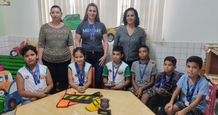Escola Municipal de Juína conquista prêmio em Festival de Teatro promovido pela PRF